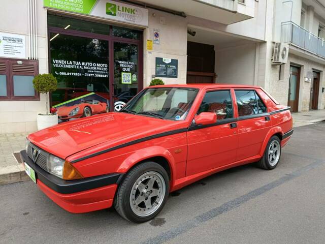 Imagen 1/42 de Alfa Romeo 75 1.8 (1991)