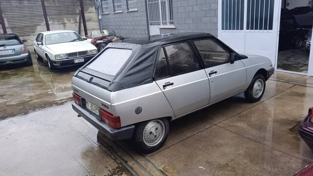 Image 1/11 of Citroën Visa (1985)