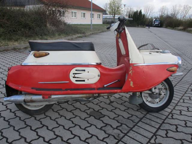Bild 1/13 von Čezeta DUMMY (1962)