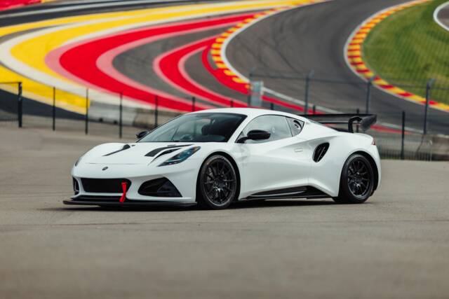 Image 1/20 of Lotus Emira (2023)