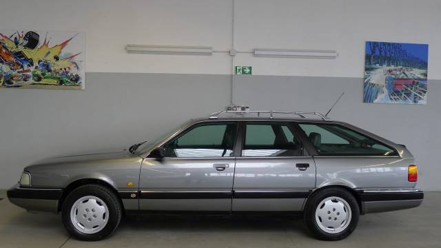 Bild 1/16 von Audi 200 Avant quattro 20V 2,3 (1993)
