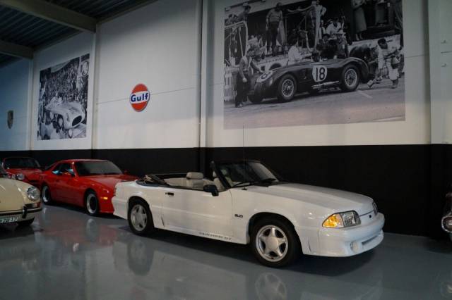 Bild 1/12 von Ford Mustang III (1992)