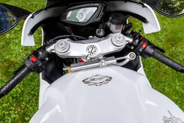 Immagine 1/7 di MV Agusta DUMMY (2013)