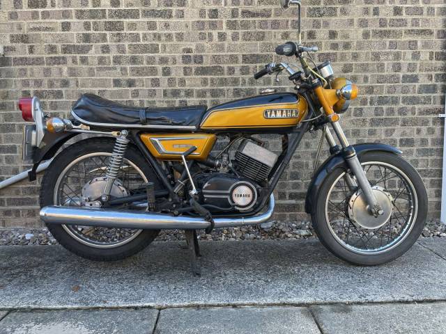 Image 1/36 de Yamaha DS7 250 (1972)
