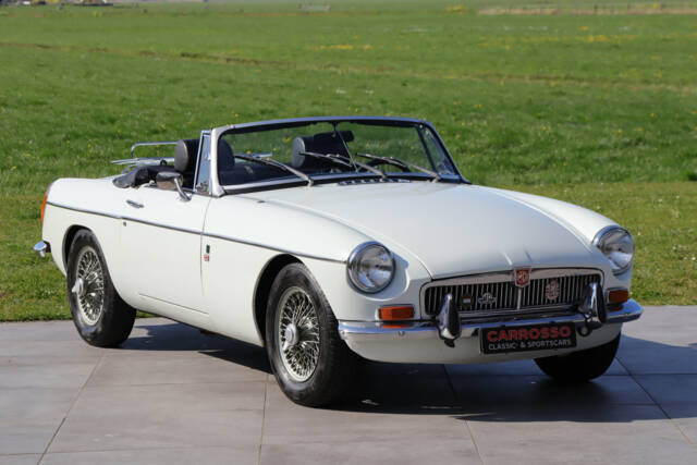 Afbeelding 1/50 van MG MGB (1972)