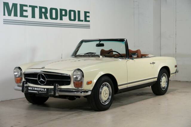 Image 1/39 of Mercedes-Benz 280 SL (1970)