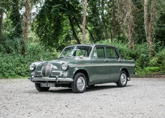 Image 1/12 of Singer Gazelle Series V (1963)