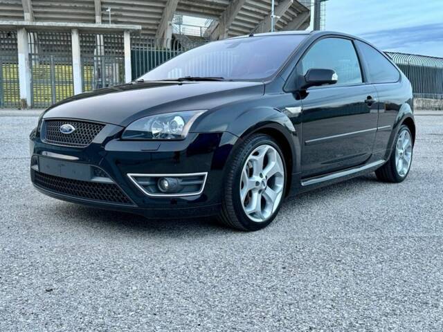 Afbeelding 1/7 van Ford Focus ST (2007)