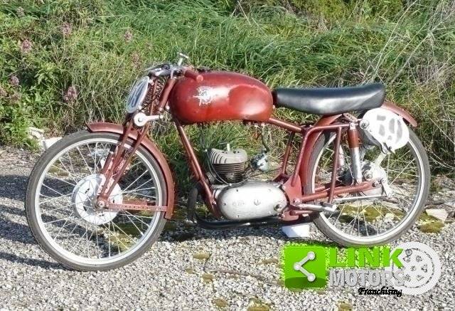Image 1/19 de MV Agusta DUMMY (1949)