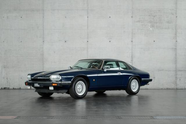 Image 1/50 of Jaguar XJS 5.3 V12 (1993)
