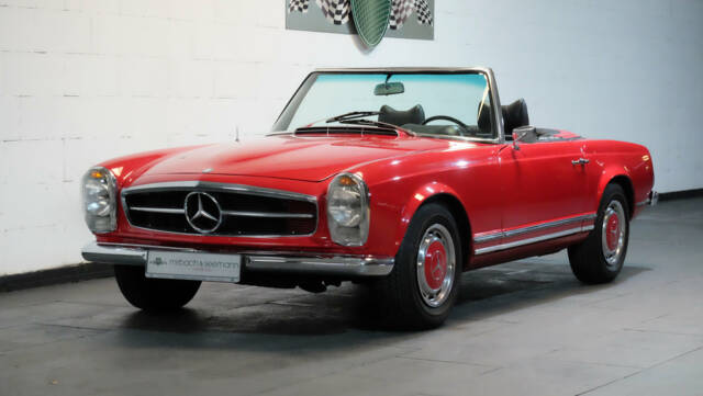 Image 1/28 of Mercedes-Benz 230 SL (1964)