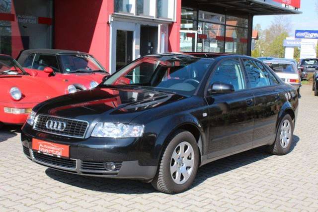 Imagen 1/14 de Audi A4 2.0 (2001)