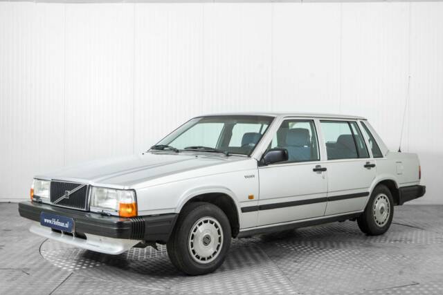 Bild 1/50 von Volvo 740 (1987)