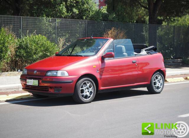 Bild 1/42 von FIAT Punto 90 ELX (1996)