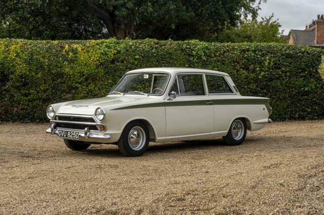 Image 1/50 of Ford Lotus Cortina (1965)