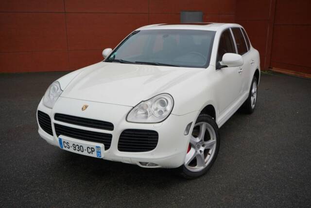 Immagine 1/7 di Porsche Cayenne Turbo (2003)