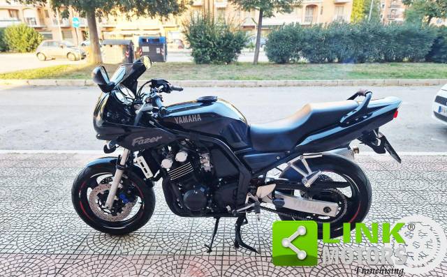Imagen 1/10 de Yamaha DUMMY (2000)