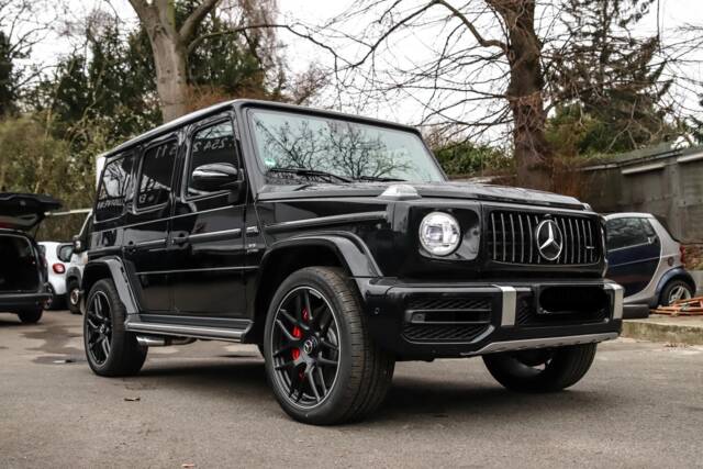 Image 1/12 of Mercedes-Benz G 63 AMG 4x4² (2022)