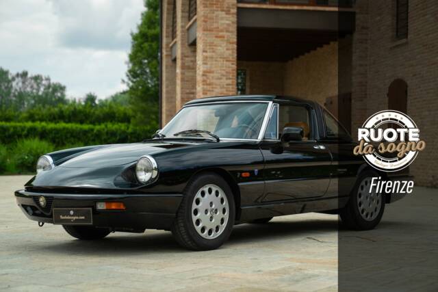 Afbeelding 1/50 van Alfa Romeo 2.0 Spider (1991)