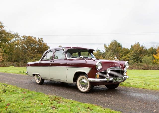 Image 1/14 of Ford Zodiac (1960)