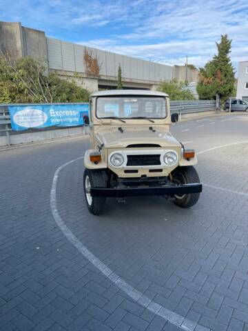 Afbeelding 1/5 van Toyota Land Cruiser BJ 40 (1977)