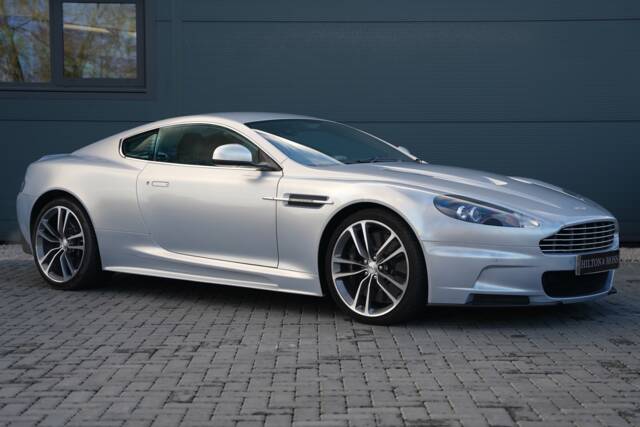 Image 1/50 of Aston Martin DBS (2011)