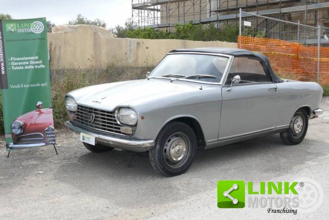 Bild 1/24 von Peugeot 204 Cabriolet (1968)