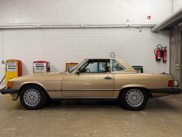 Image 1/14 de Mercedes-Benz 560 SL (1988)