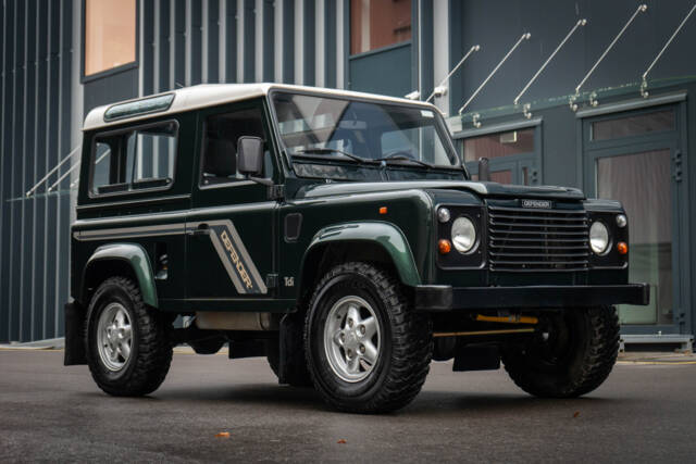 Image 1/41 of Land Rover Defender 90 (1995)