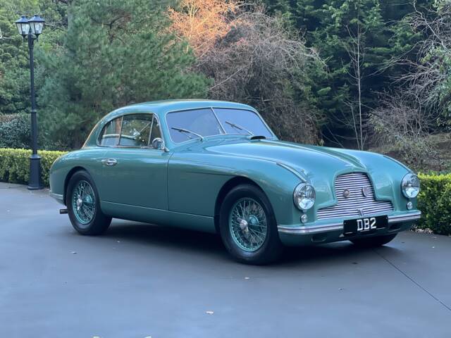 Image 1/99 of Aston Martin DB 2 (1952)