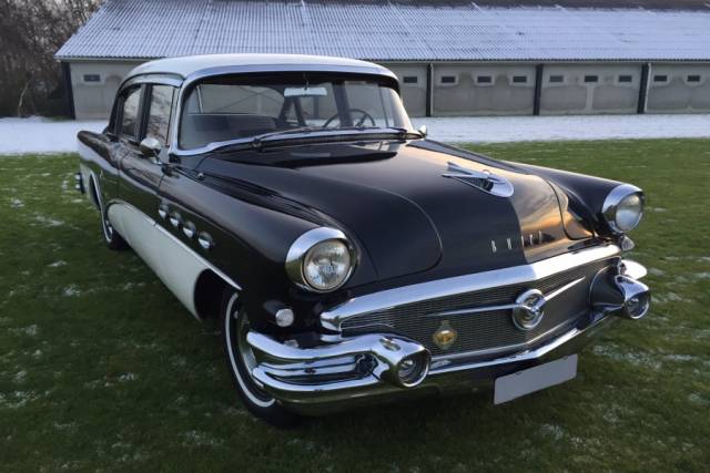 Image 1/32 of Buick 50 Super (1955)