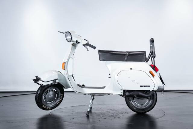 Image 1/33 of Piaggio DUMMY (1982)