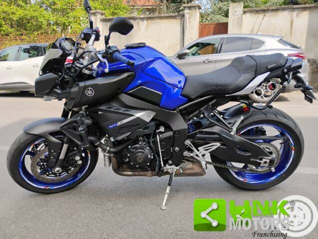 Immagine 1/9 di Yamaha DUMMY (1999)