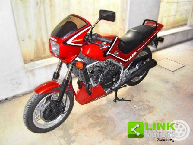 Image 1/5 of Honda DUMMY (1984)