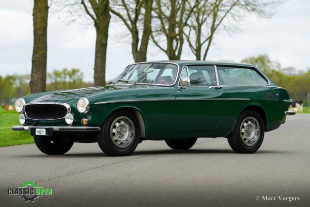 Image 1/34 of Volvo 1800 ES (1972)
