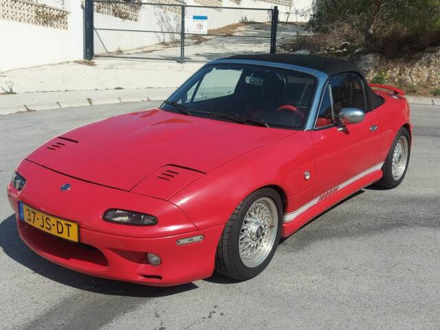 Imagen 1/8 de Mazda MX-5 1.6 (1992)
