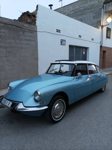 Bild 1/33 von Citroën ID 19 (1967)