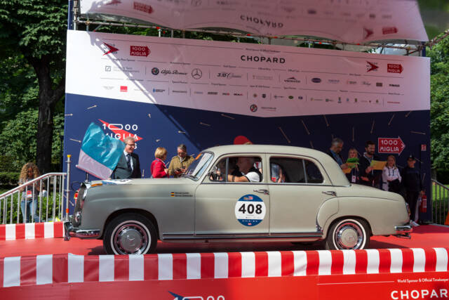Image 1/21 of Mercedes-Benz 220 a (1955)