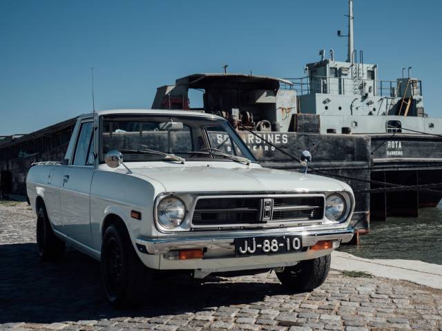 Image 1/46 of Datsun 720 Sport Truck (1984)