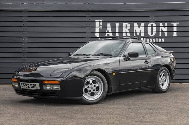 Bild 1/22 von Porsche 944 Turbo (1986)