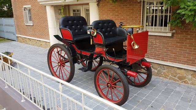 Bild 1/6 von Daimler Motorkutsche Replika (1886)