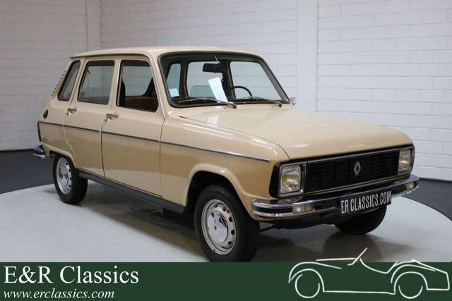 Image 1/30 of Renault R 6 (1977)