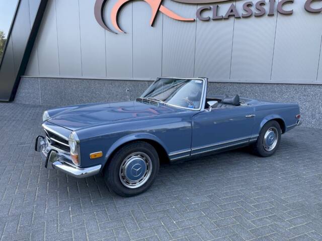 Afbeelding 1/36 van Mercedes-Benz 280 SL (1971)