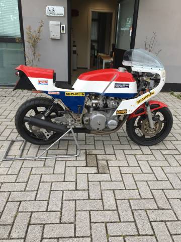 Afbeelding 1/31 van Kawasaki DUMMY (1977)