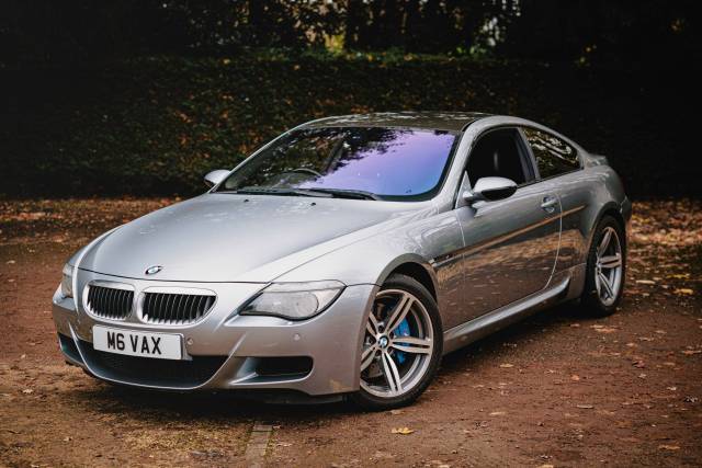 Immagine 1/8 di BMW M6 (2006)