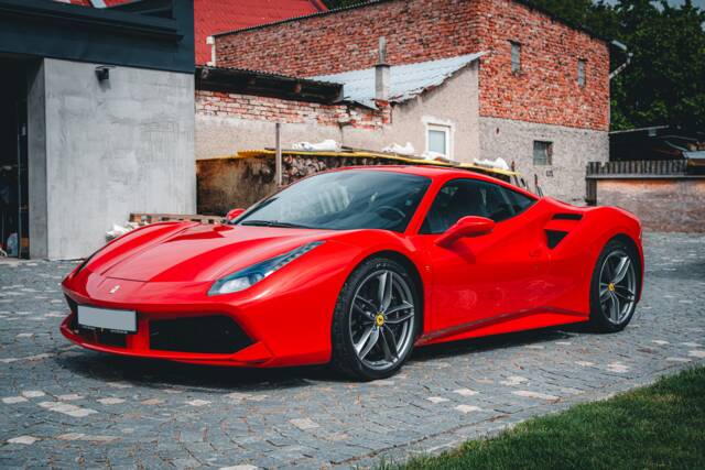 Image 1/56 of Ferrari 488 GTB (2020)
