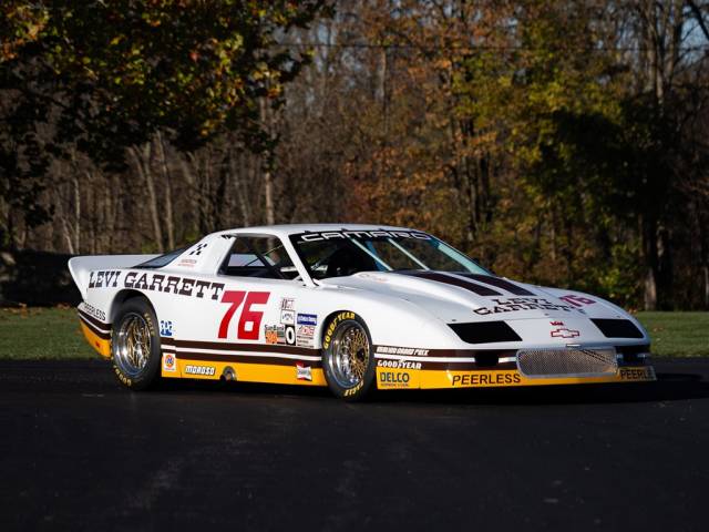 Bild 1/50 von Chevrolet Camaro IMSA GTO (1985)