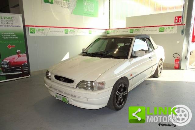 Bild 1/15 von Ford Escort 1.8 16v (1994)