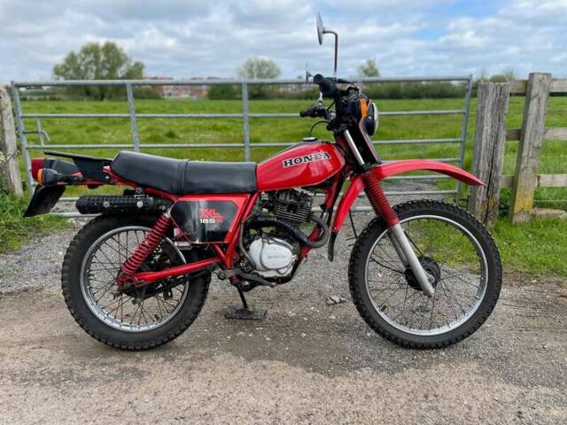 Image 1/45 of Honda DUMMY (1982)