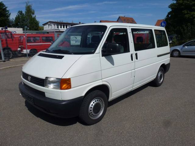 Bild 1/15 von Volkswagen T4 Kastenwagen 2.5 (1998)